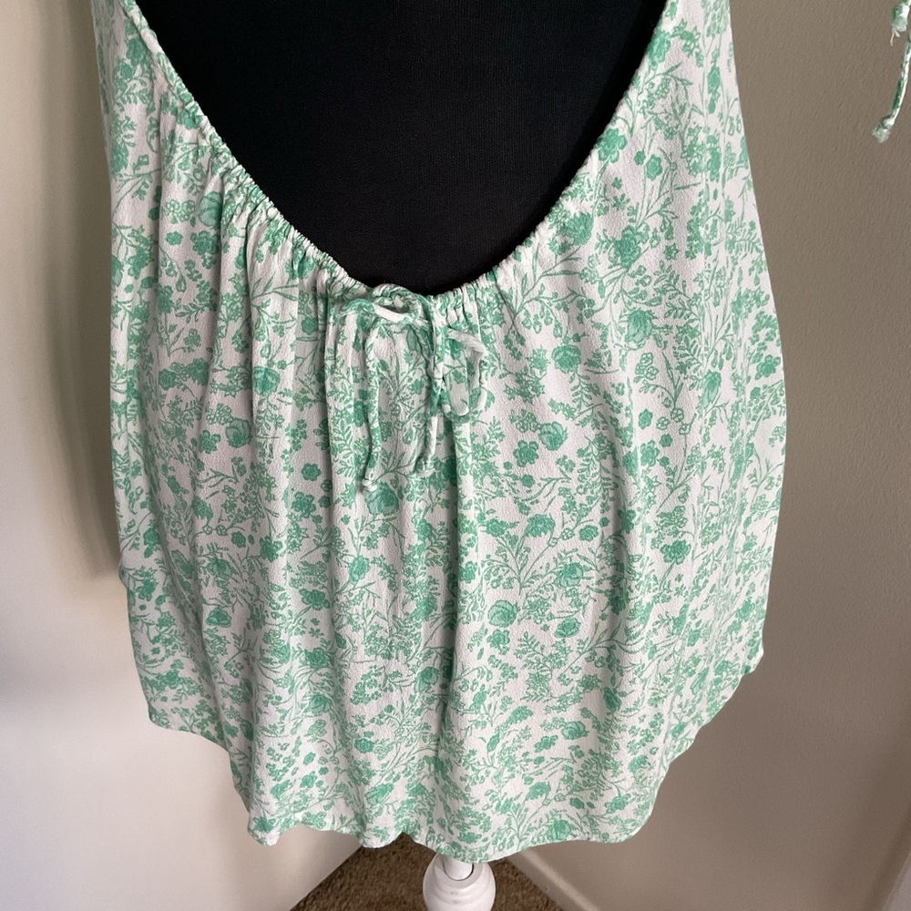 Sky to Moon Green Floral Backless Short Sleeve Mini Dress Size M Summer Festival - Picture 7 of 7